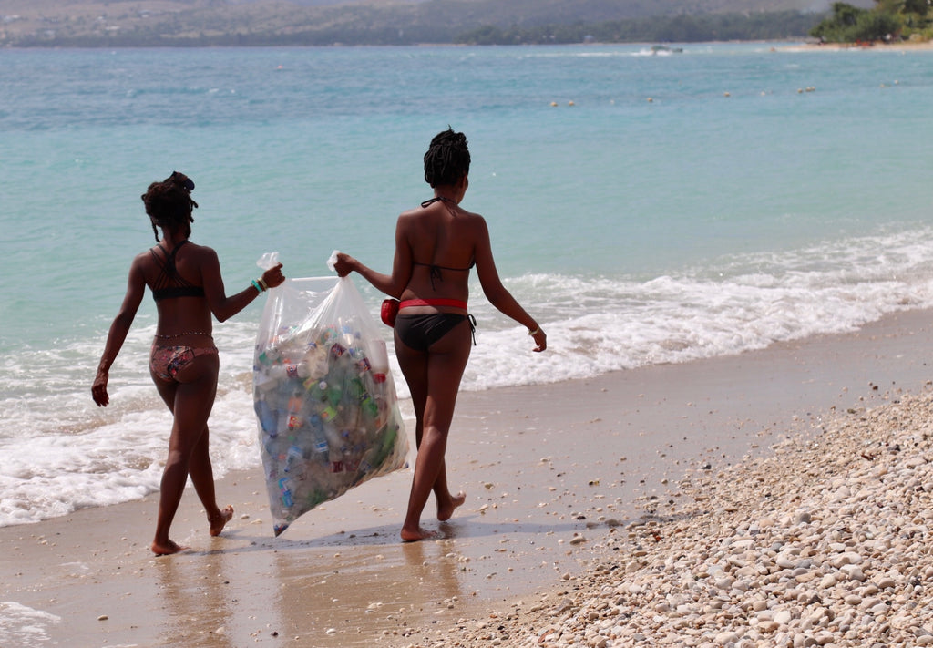 beach clean up in haiti